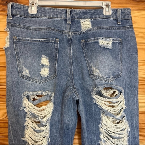 Y2k hot kiss mid rise straight leg ripped distressed medium wash size 14 jeans - Picture 5 of 7
